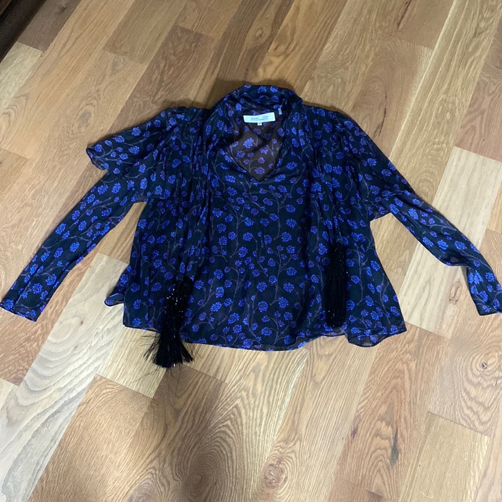 Diane Vin Furstenberg// sheer too, size 4